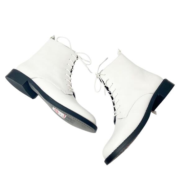 SAM EDELMAN NINA LACE- UP BRIGHT WHITE LEATHER WOMEN BOOTS 9.5 NEW  WITH BOX - Picture 1 of 8